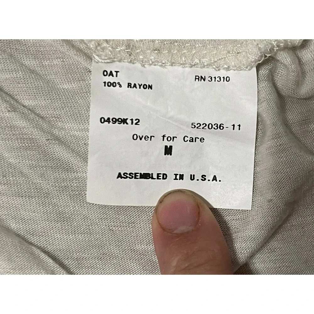 AGB Shawl, Women's Size Medium, White, Sleeveless, Lightweight - Picture 7 of 8